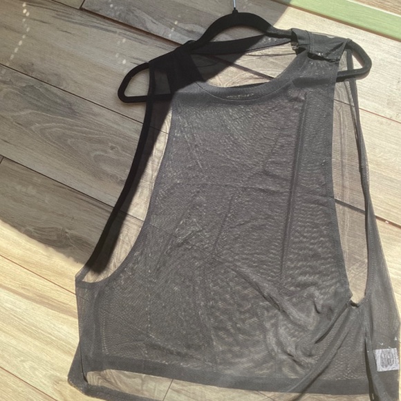 BNNT. Sheer mesh overlay tank. L. Black - Picture 3 of 3